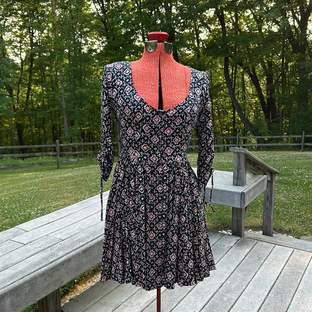 Adorable Soft Navy Baby Doll Tunic Dress by Hollister Sz S